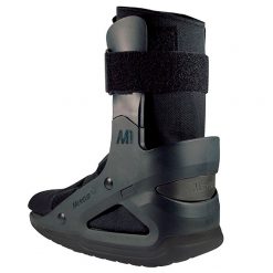 Alternative view of Bota Imobilizadora M1 Curta