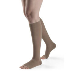 Meia Sigvaris Panturrilha Dynaven Basic 20-30 mmHg